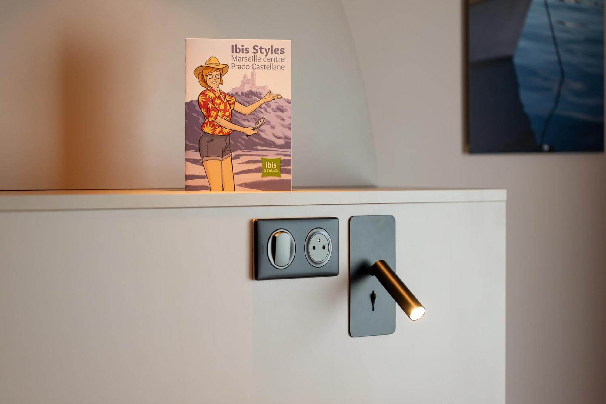 Ibis Styles Marseille Centre Prado Place Castellane Exterior photo
