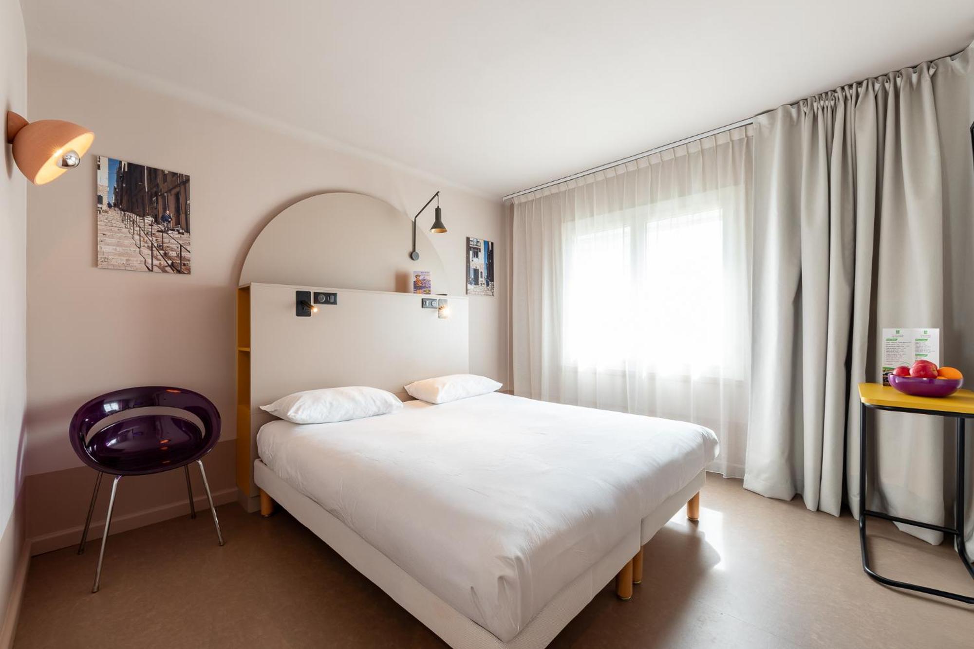 Ibis Styles Marseille Centre Prado Place Castellane Exterior photo